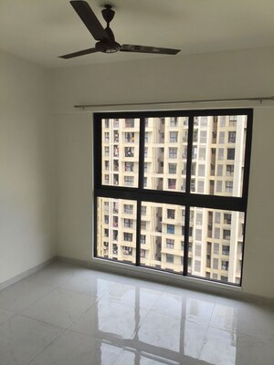 Room in 3 BHK Apartment at Runwal Gardens, Dombivli East – for Rent