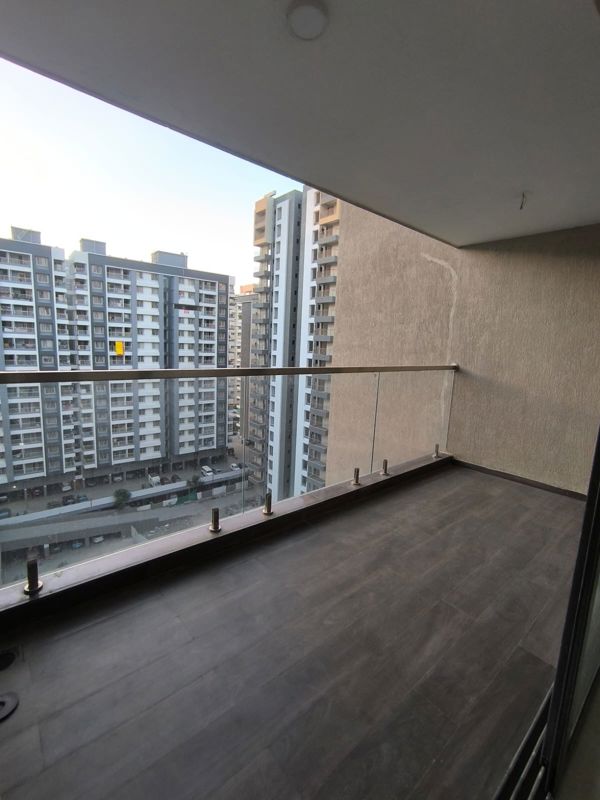 3 BHK 1050 Sq.Ft. Apartment in Shaligram Sky