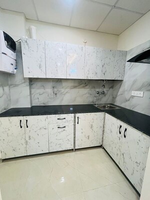 Kitchen in Studio Builder Floor at Sector 32 – for Rent