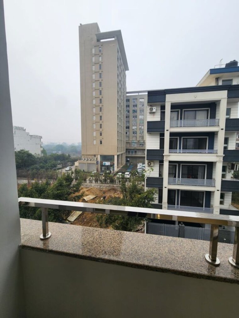 Exterior View, bptp-eden-estate 3 Bedroom 265 Sq.Yd. Builder Floor In Sector 81 Faridabad 10349974