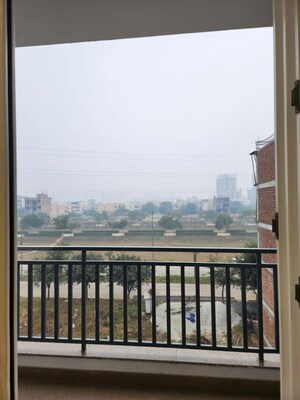 Balcony in 3 BHK Builder Floor at BPTP Eden Estate, Sector 81 – for Rent