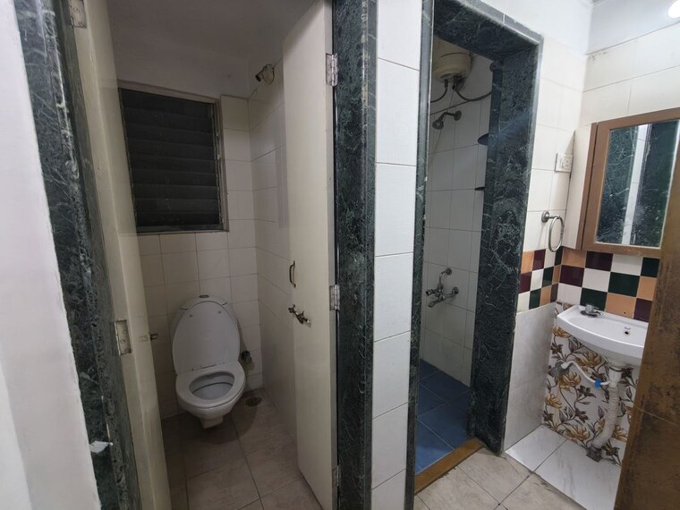 Bathroom, anand nagar 2 Bedroom 1050 Sq.Ft. Apartment In Anand Nagar Pune 10349992