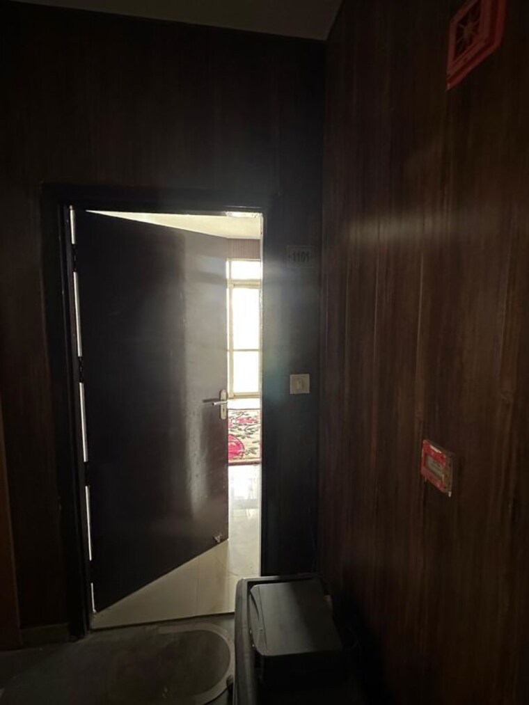 undefined, klj-platinum-plus 2 Bedroom 930 Sq.Ft. Apartment In Sector 77 Faridabad 10349999
