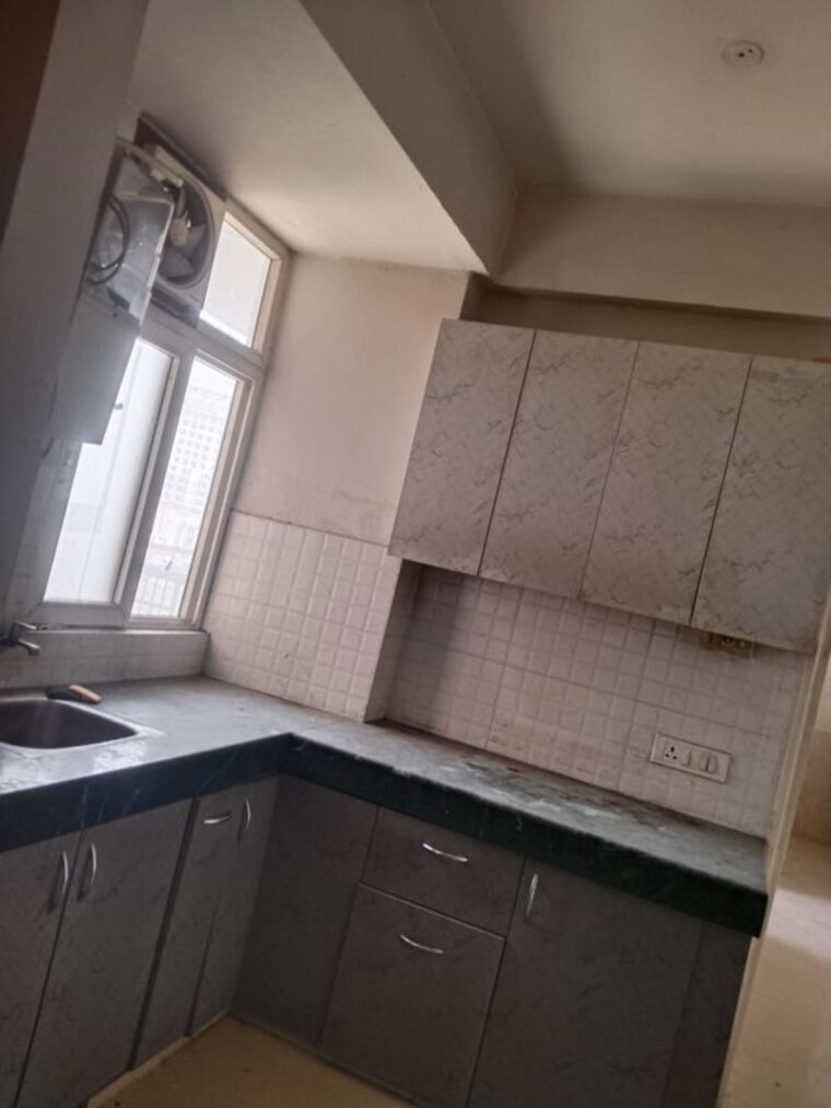 Kitchen, shree-vardhman-green-court 1 Bedroom 326 Sq.Ft. Apartment In Sector 90 Gurgaon 10350019