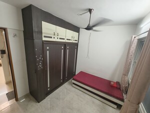 Room in 2 BHK Apartment at Kamdhenu Vogue, Sanpada – for Rent