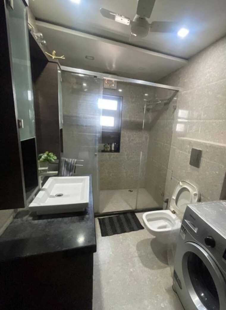 Washroom, tata-la-vida 3.5 Bedroom 2250 Sq.Ft. Apartment In Sector 113 Gurgaon 10350038