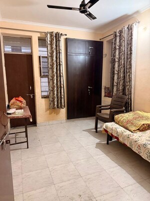 Bedroom in 2 BHK Apartment at Pratap Nagar – for Rent