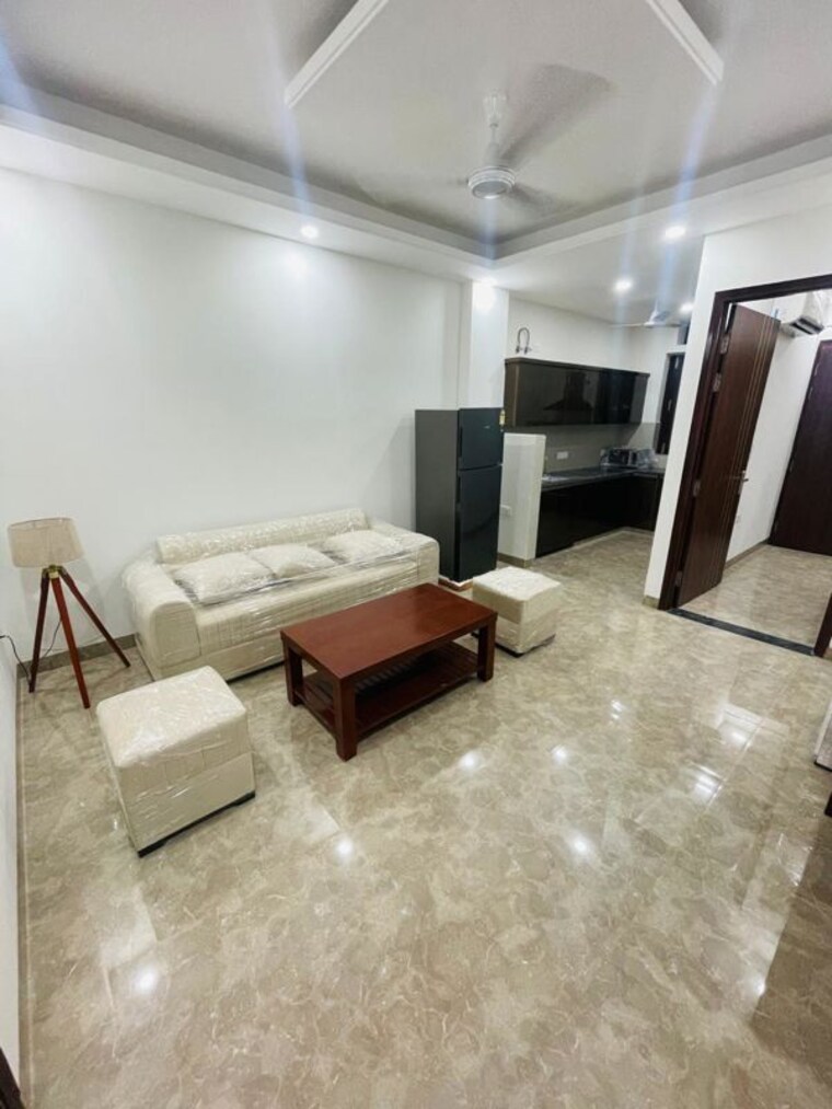 Living Room, suncity-avenue-76 2 Bedroom 582 Sq.Ft. Apartment In Sector 76 Gurgaon 10350084