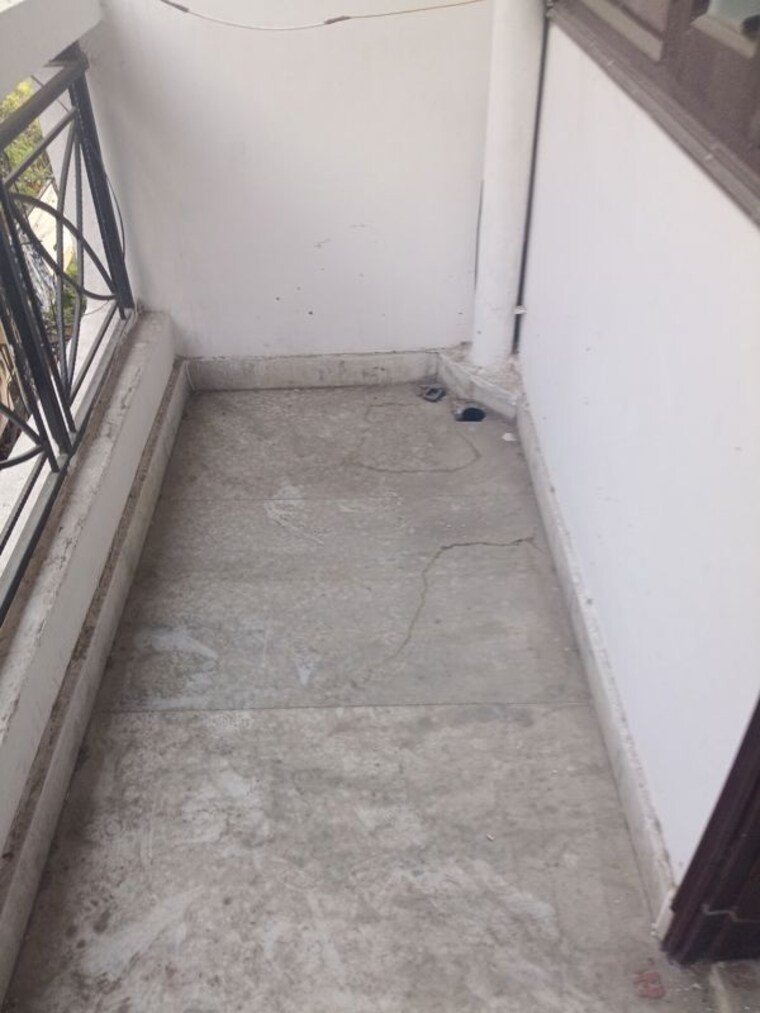 Balcony, malviya nagar 2 Bedroom 65 Sq.Yd. Builder Floor In Malviya Nagar Delhi 10350097