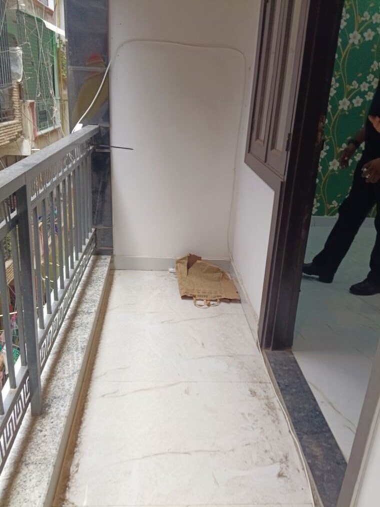 Balcony, malviya nagar 2 Bedroom 70 Sq.Yd. Builder Floor In Malviya Nagar Delhi 10350105