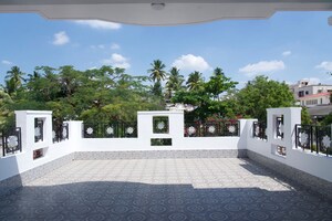  Showroom – Exterior View View at Rs Puram - for Rent