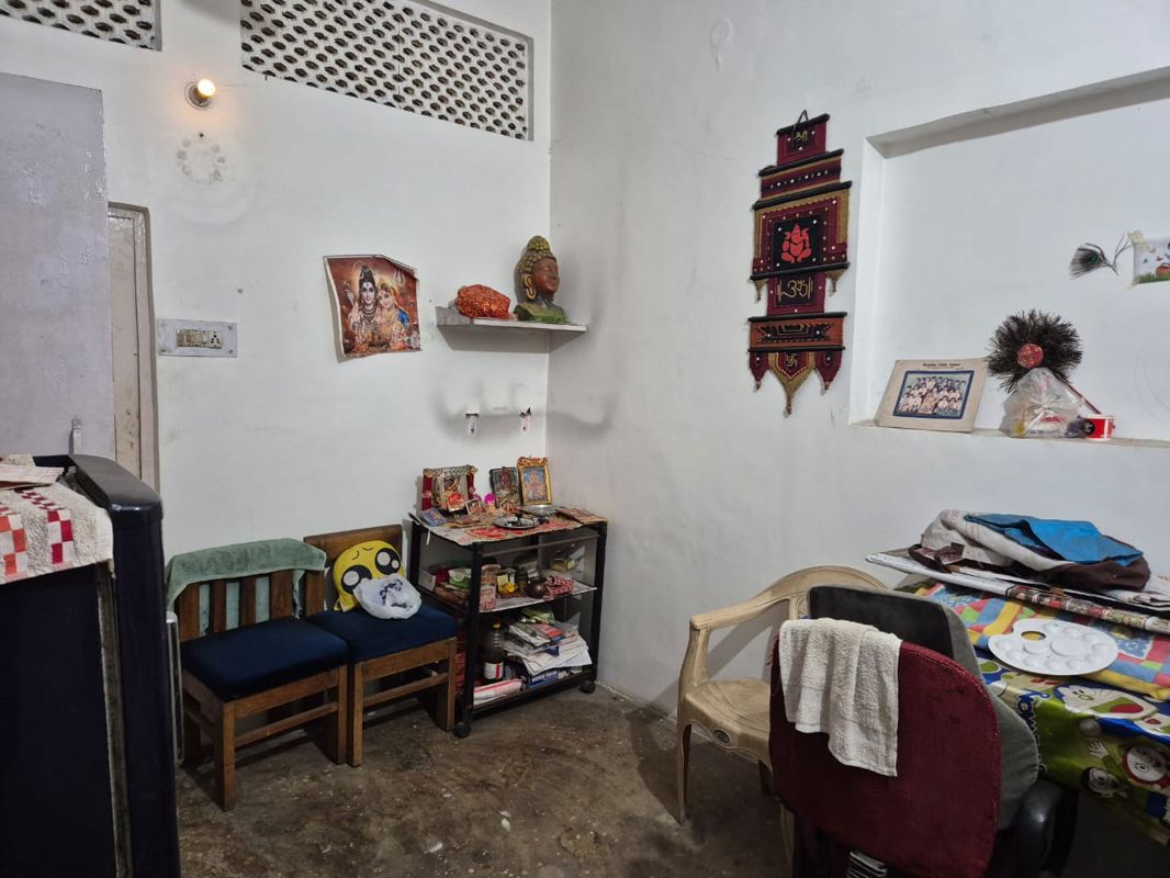 1.5 BHK + Pooja Room Apartment For Rent in Mayur Vihar