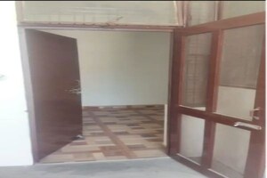 2 BHK Builder Floor For Rent in Kalyanpur