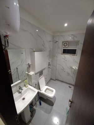 Bathroom in 2 BHK Builder Floor at Patel Nagar – for Rent