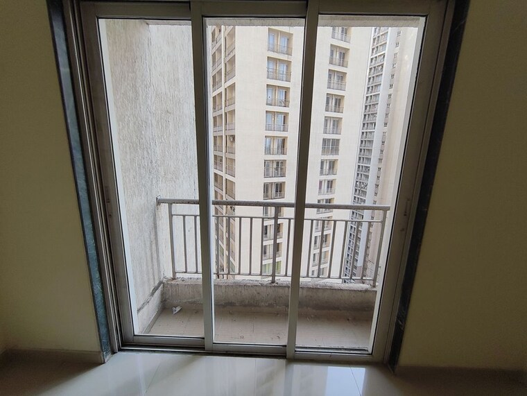 Room, indiabulls-greens 3 Bedroom 1250 Sq.Ft. Apartment In New Panvel Navi Mumbai 10350129