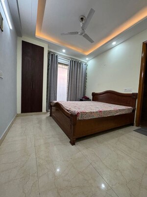Bedroom in 2 BHK Apartment at Chattarpur – for Rent