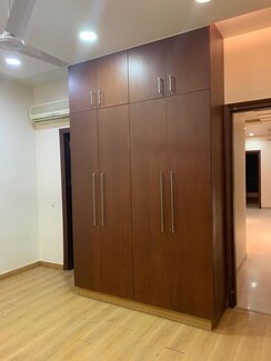 3 BHK + Servant Room Builder Floor For Rent in Kailash Colony