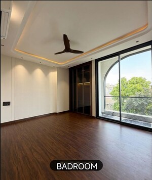 Master Bedroom in 3 BHK Builder Floor at Greater Kailash Part 3 – for Sale