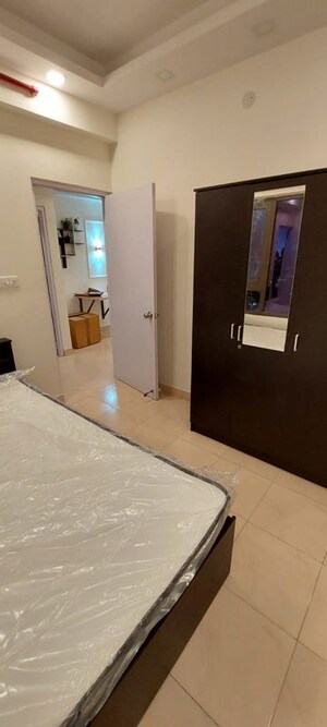 Bedroom in 2 BHK Apartment at Bengal Peerless Avidipta, Em Bypass – for Rent