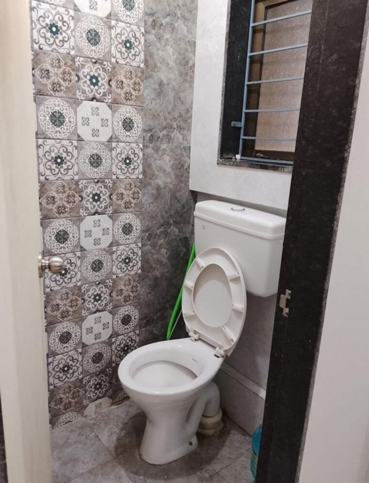 Bathroom, shiv-puja-taloja 1 Bedroom 634 Sq.Ft. Apartment In Taloja Navi Mumbai 10350206
