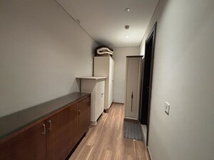 Room in 3.5 BHK Apartment at Panchshil Towers, Kharadi – for Rent