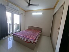 1 BHK + Pooja Room,Study Room Apartment For Rent in Kavya Residency Thane