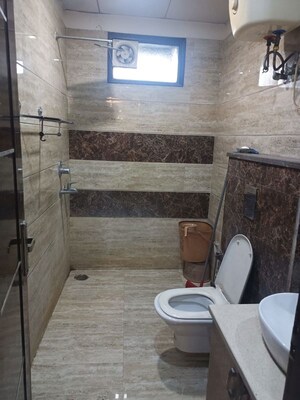 Bathroom in 3 BHK Builder Floor at Indrapuram – for Rent