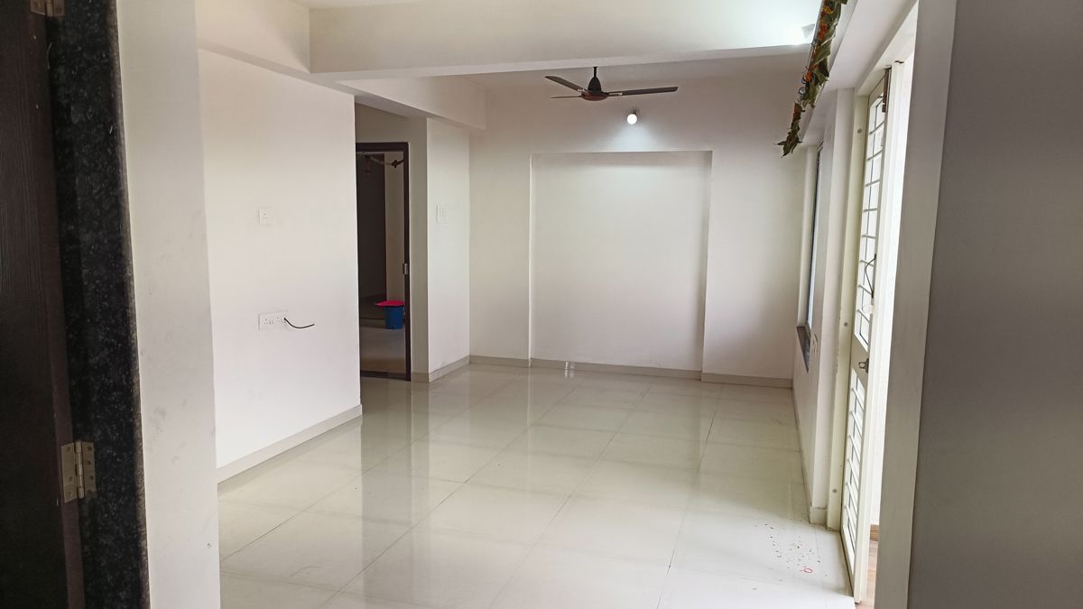 2 BHK + Servant Room,Extra Room,Store Room 756 Sq.Ft. Apartment in Primal Marigold