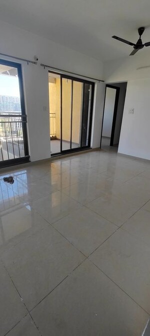Room in 2 BHK Apartment at Shapoorji Pallonji Joyville Hinjewadi, Hinjewadi – for Rent