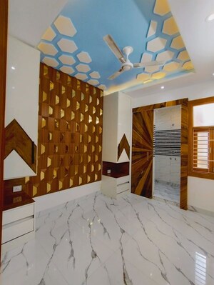Bedroom in 3 BHK Builder Floor at Uttam Nagar – for Sale