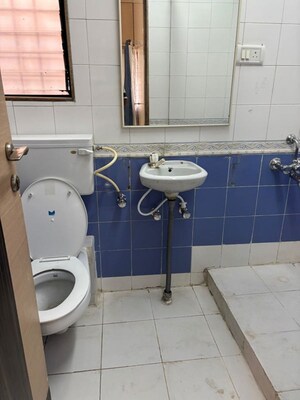 Bathroom in 3 BHK Apartment at Sarala Roses, Baner – for Rent