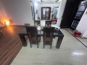 Dining area in 3 BHK Builder Floor at Sector 35 – for Rent