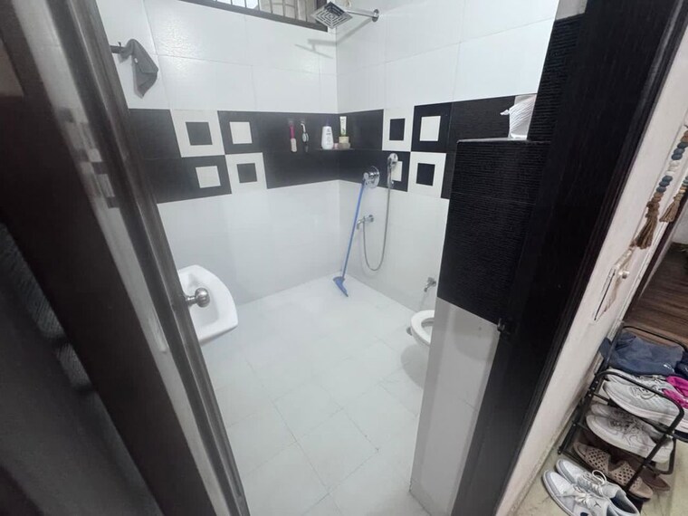 Team Area, sector 35 3 Bedroom 1850 Sq.Ft. Builder Floor In Sector 35 Gurgaon 10350296