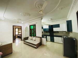 3 BHK Builder Floor For Rent in Sector 40