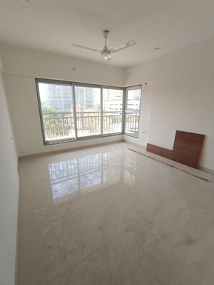 Room in 2 BHK Apartment at Asthavinayak CHS Malad West, Malad West – for Rent