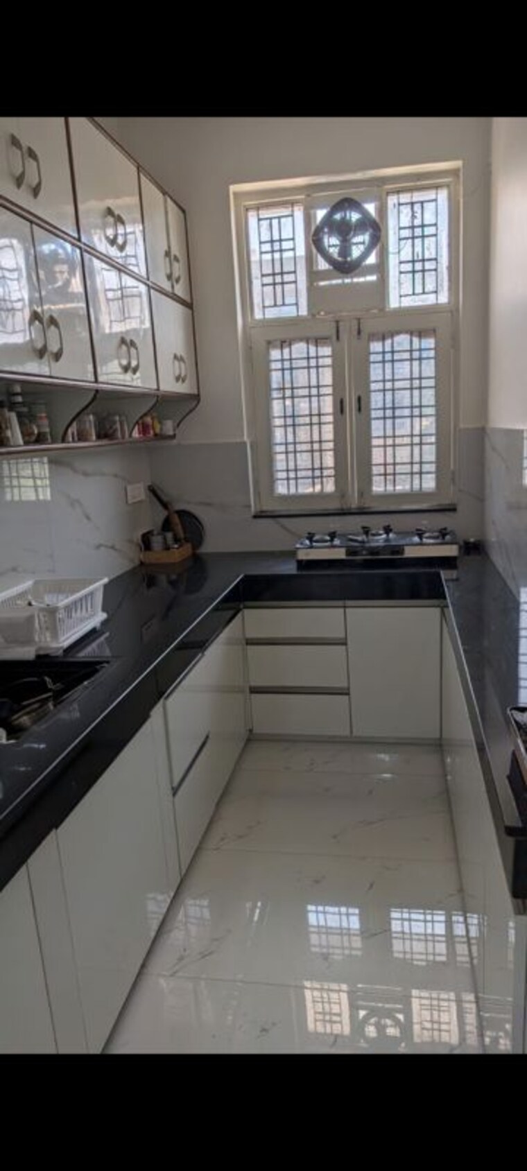 Kitchen, sector 40 2 Bedroom 1800 Sq.Ft. Builder Floor In Sector 40 Gurgaon 10350315