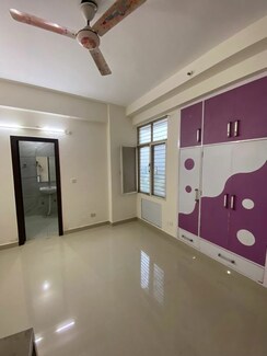 3 BHK Apartment For Rent in Eldeco Green Meadows