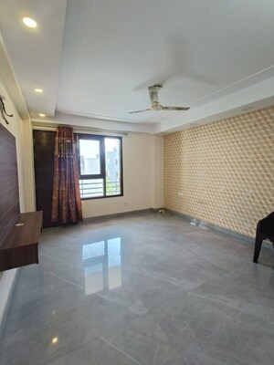 Bedroom in 2 BHK Independent House at Sector 10 – for Rent