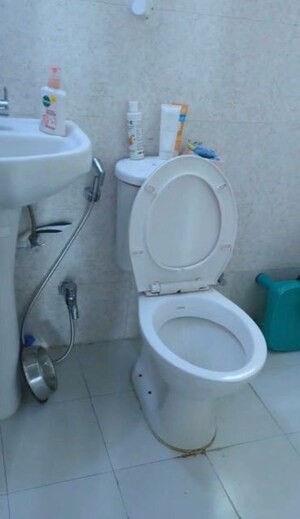 Bathroom in 2 BHK Apartment at Panchsheel Greens, Sector 16 Greater Noida – for Rent