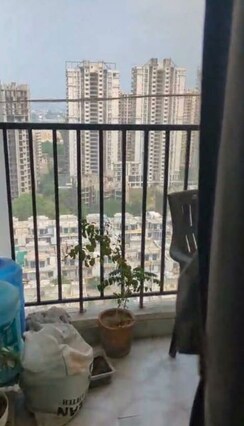 2 BHK + Servant Room Apartment For Rent in Panchsheel Greens