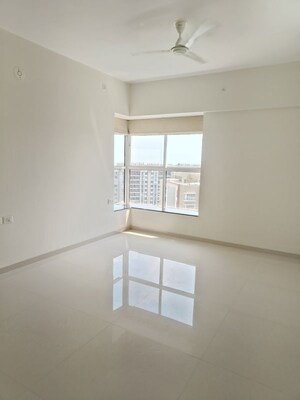 Room in 3 BHK Apartment at Pride Purple Park Titan, Hinjewadi – for Rent