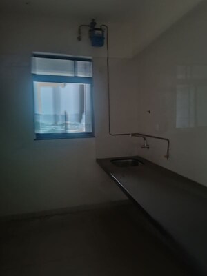 Room in 3 BHK Apartment at Pride Purple Park Titan, Hinjewadi – for Rent