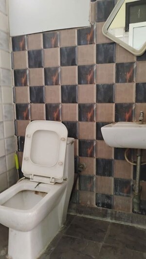 Bathroom in 2 BHK Builder Floor at Arsh Green Heights, Gaur City 1 – for Rent