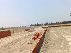   Plot at Krishna Iscon Valley, Gosainganj – for Sale