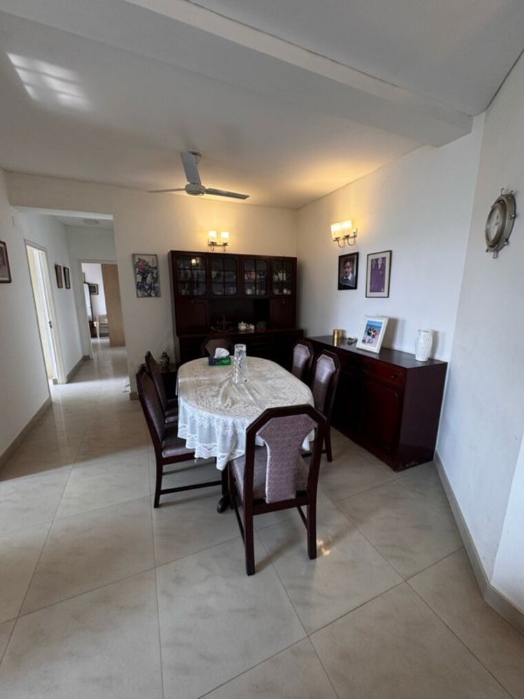 Dining area, dlf-ridgewood-estate 3 Bedroom 1406 Sq.Ft. Apartment In Dlf Phase iv Gurgaon 9974830
