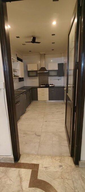 Kitchen in 3 BHK Builder Floor at South City 1 – for Rent