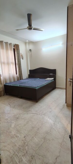 Bedroom in 3 BHK Builder Floor at South City 1 – for Rent