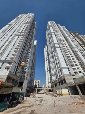 4 BHK Apartment For Sale in Vasavi Atlantis, Narsingi