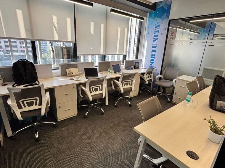 Team Area, connaught place Commercial Office Space in IT/SEZ 1000 Sq.Ft. In Connaught Place Delhi 10350546