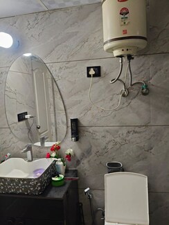 3 BHK + Pooja Room Apartment For Rent in Sushma Crescent